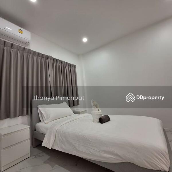 ขาย - Fully Renovated 3 Bedrooms Townhouse, สุราษฎร์ธานี
