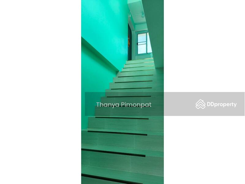 ขาย - Unique House for Sale Surrounded by Beautiful Jungle, สุราษฎร์ธานี