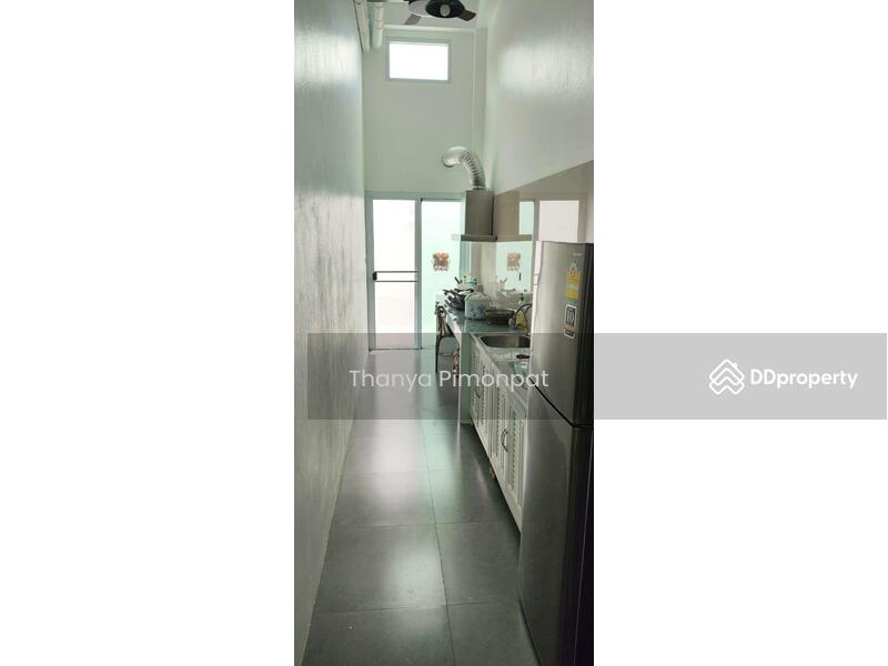 ขาย - Unique House for Sale Surrounded by Beautiful Jungle, สุราษฎร์ธานี