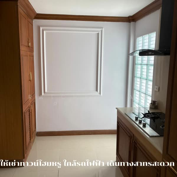 Urban Sathorn, Bangkok, Ratchaphruek Road, Bang Chak, Phasi Charoen, Bangkok, 3 Bedrooms, 250 sqm, Townhouse For Rent, by Ratchadapan Praesri, 11835007 - DDproperty.com