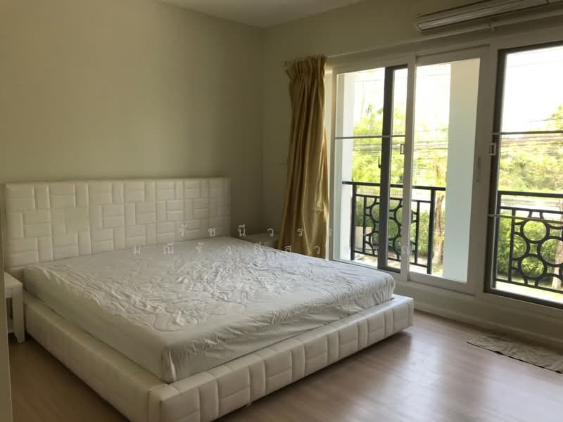 Baan Klang Muang Rama 9 (Motorway), Bangkok, New Bangkok-Chonburi Road, Suan Luang, Suan Luang, Bangkok, 3 Bedrooms, 180 sqm, Townhouse For Rent, by Ratchaneewan Maneerangsrisuwan, 11835060 - DDproperty.com