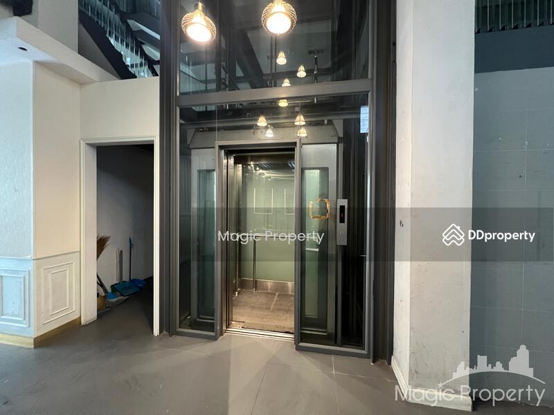 For Rent - Commercial Building For Rent On Thong Lor Rd., Bangkok