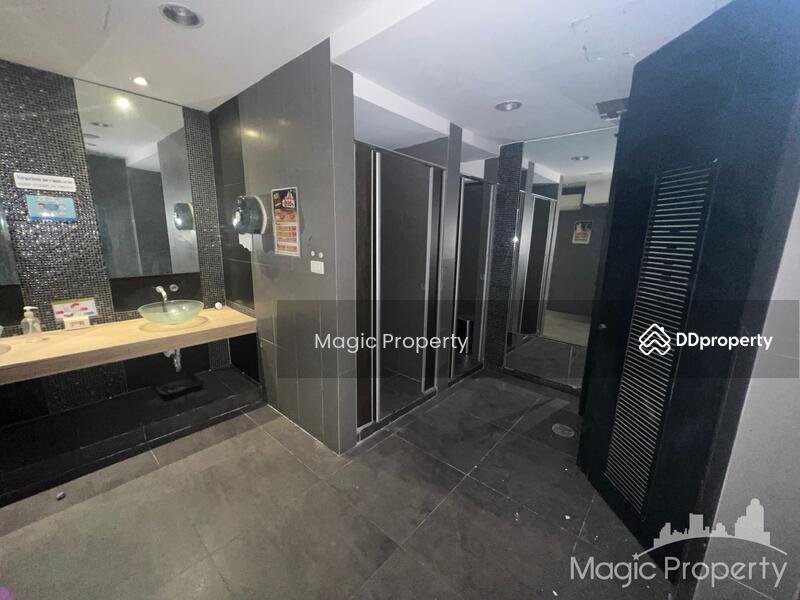 For Rent - Commercial Building For Rent On Thong Lor Rd., Bangkok