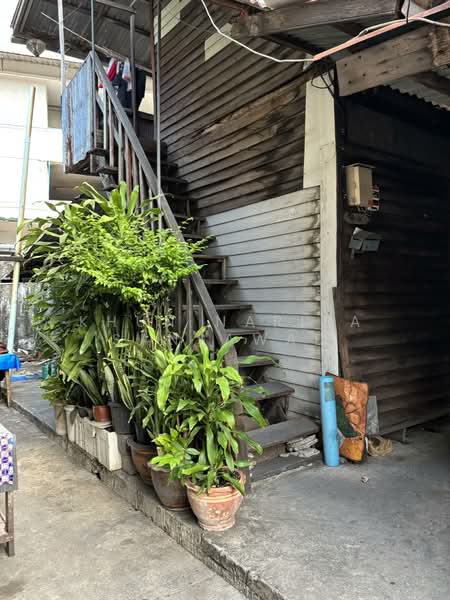 ขายและใหเช่าบ้านเลขที ที่ดินพร้อมสิ่งปลูกสร้าง ซ.เจริญนคร 60 ถ.ตากสิน แขวงบุคคโล เขตธนบุรี กทม. 1060, กรุงเทพ, 192/120 ตากสิน, สำเหร่, ธนบุรี, กรุงเทพ, 184 ตร.ม., บ้านเดี่ยว ขาย, โดย Khun Narisa Sansawad, 11835635 - DDproperty.com