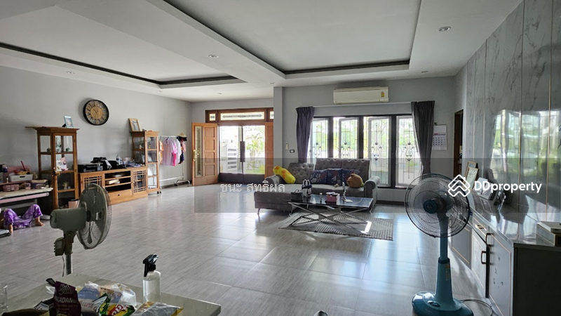For Sale - Large single-family house, garden style, Pak Phli District, Nakhon Nayok Province, Nakhon Nayok