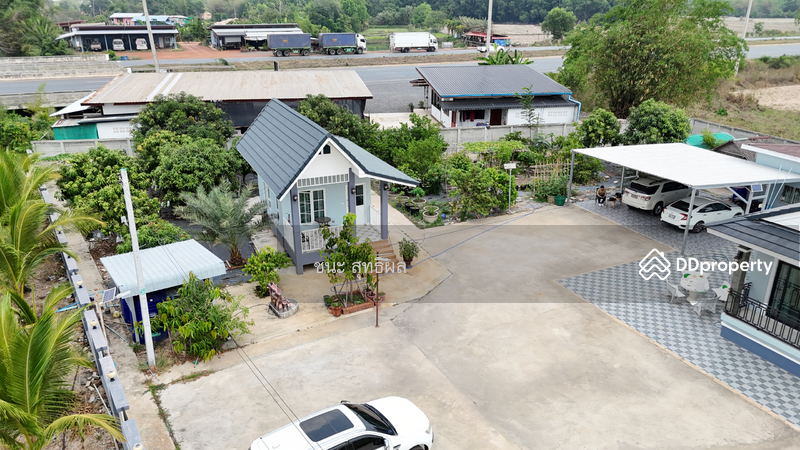 เรื่อนรับรองหลังที่1 ขนาด 4.5x6เมตร พร้อมห้องน้ำในตัว เฟอร์นิเจอร์ แอร์ ครบ 