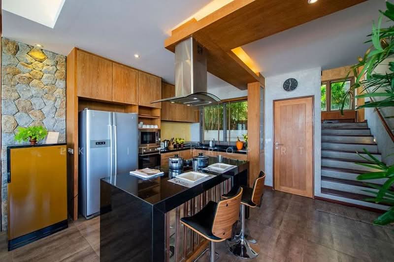 ให้เช่า - 2R0139 Pool villa for rent 4 bedroom 5 bathroom 200,000/month at cherngtalay have fully furnished, ภูเก็ต