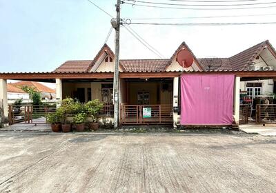 ขาย - 88729 - ขายทาวน์เฮ้าส์ชั้นเดียวพร้อมเฟอร์นิเจอร์ หมู่บ้านสวนแก้ว หลังแม็คโครระยอง เมืองระยอง, ระยอง