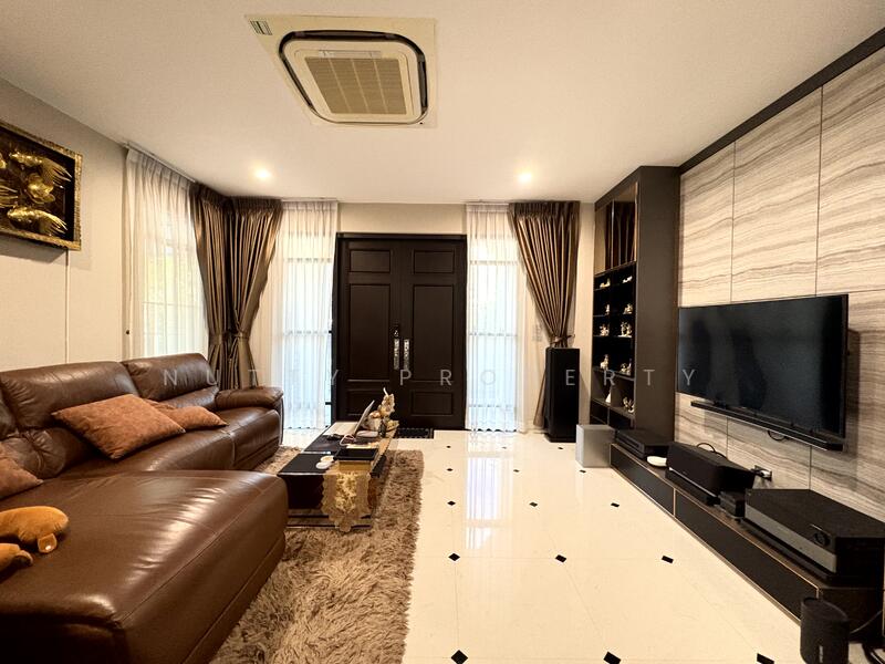 Nantawan Bangna Km.7, Samut Prakan, 98 Bangna-Trad Road, Bang Kaeo, Bang Plee, Samut Prakan, 4 Bedrooms, 360 sqm, Single Detached House For Sale, by Nutty Property, 11837117 - DDproperty.com