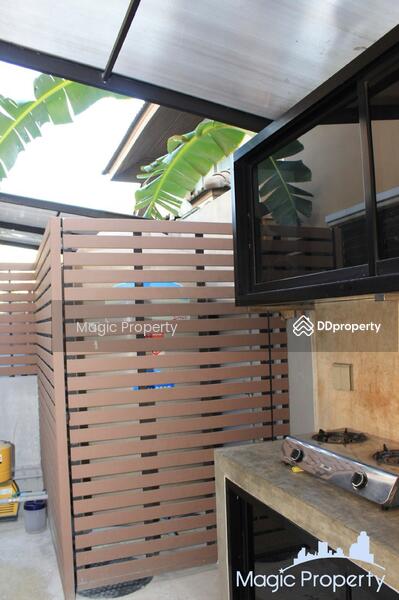 ให้เช่า - Townhouse in Soi AreeSamphan 7, กรุงเทพ