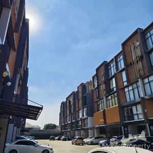 ขาย - เดอะ ไพรด์ สุขุมวิท 77 : The Pride Sukhumvit 77, กรุงเทพ