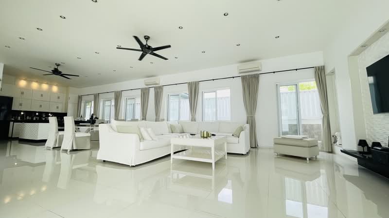 Luxury Pool Villa in Pa Klok, ภูเก็ต, ไม้ขาว, ถลาง, ภูเก็ต, 160 ตร.ม., วิลล่า ขาย, โดย The Luxe Group, 11837670 - DDproperty.com