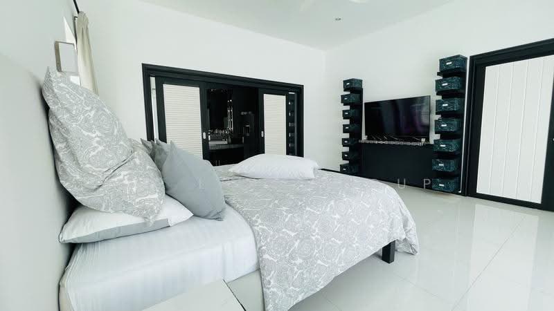 Luxury Pool Villa in Pa Klok, Phuket, Mai Khao, Thalang, Phuket, 2 Bedrooms, 160 sqm, Villa For Sale, by The Luxe Group, 11837670 - DDproperty.com