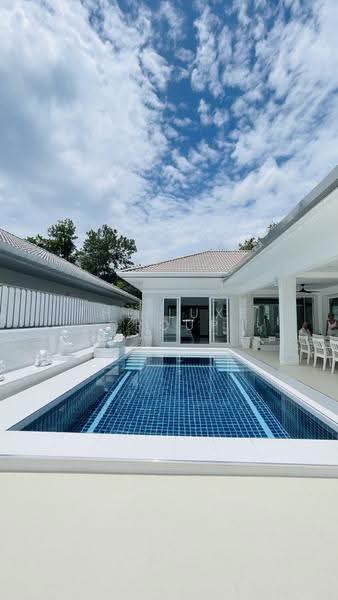 Luxury Pool Villa in Pa Klok, ภูเก็ต, ไม้ขาว, ถลาง, ภูเก็ต, 160 ตร.ม., วิลล่า ขาย, โดย The Luxe Group, 11837670 - DDproperty.com