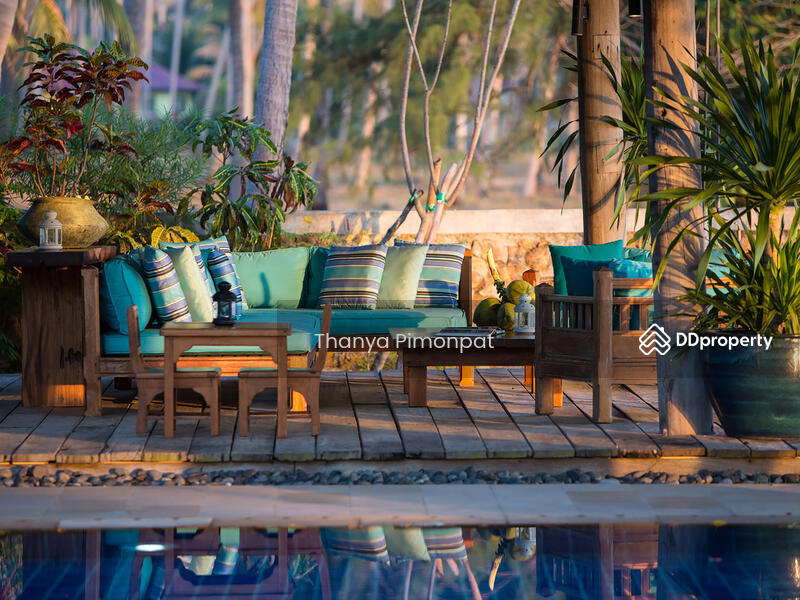 For Sale - 6 Bedrooms Beach Front Villa for Sale at Lipa Noi, Surat Thani
