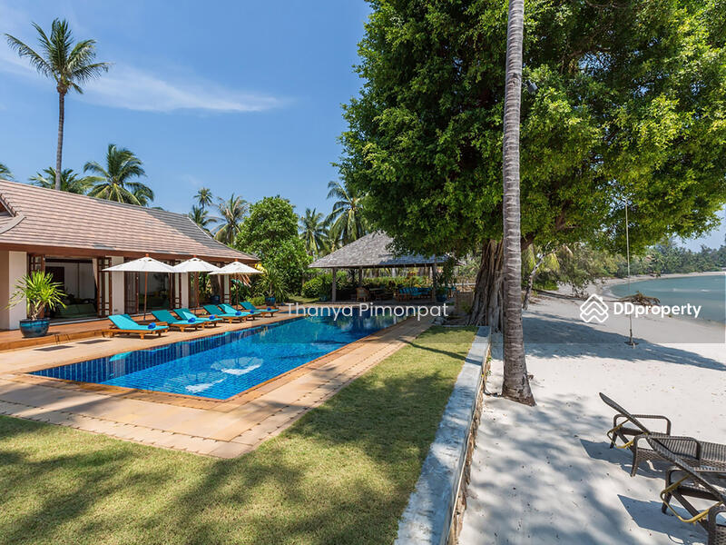 For Sale - 6 Bedrooms Beach Front Villa for Sale at Lipa Noi, Surat Thani