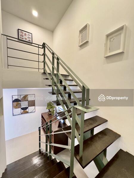 For Sale - Cape Town Sriracha, Chon Buri