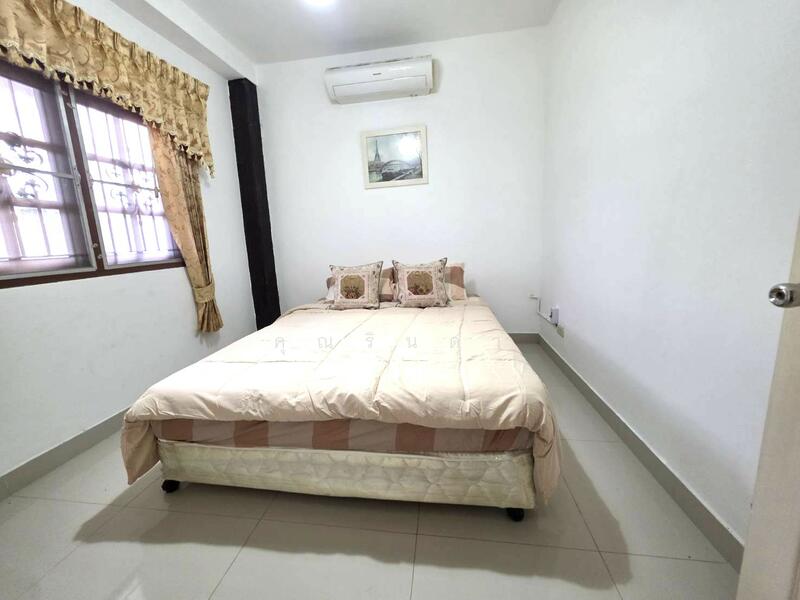 For Sale - บ้านไม้สุดคลาสสิค !! ไม้แท้ สวยมาก!!! เนื้อแข็งปลวกไม่กิน !! ขายบ้านเดี่ยวหนองเกตุน้อย พัทยา, Chon Buri (Pattaya)