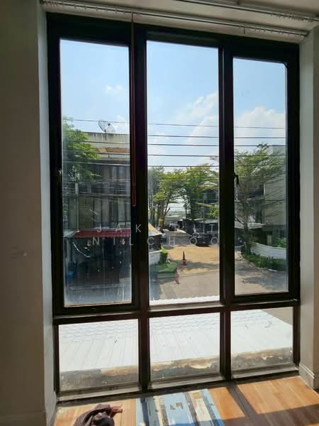 Areeya Tobe Kaset-Nawamintr, Bangkok, Lat Pla Khao Road, Chorake Bua, Lat Phrao, Bangkok, 3 Bedrooms, 190 sqm, Townhouse For Rent, by Jakkrit Nilchoo, 11838131 - DDproperty.com