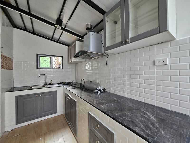 Areeya Tobe Kaset-Nawamintr, Bangkok, Lat Pla Khao Road, Chorake Bua, Lat Phrao, Bangkok, 3 Bedrooms, 190 sqm, Townhouse For Rent, by Jakkrit Nilchoo, 11838131 - DDproperty.com