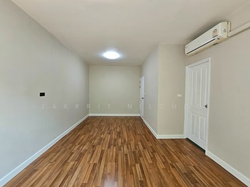 Areeya Tobe Kaset-Nawamintr, Bangkok, Lat Pla Khao Road, Chorake Bua, Lat Phrao, Bangkok, 3 Bedrooms, 190 sqm, Townhouse For Rent, by Jakkrit Nilchoo, 11838131 - DDproperty.com