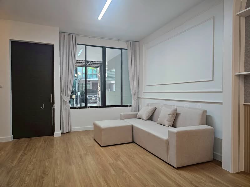 Areeya Tobe Kaset-Nawamintr : อารียา ทูบี เกษตร-นวมินทร์, กรุงเทพ, ถนนลาดปลาเค้า, จรเข้บัว, ลาดพร้าว, กรุงเทพ, 190 ตร.ม., ทาวน์เฮ้าส์ ให้เช่า, โดย Jakkrit Nilchoo, 11838131 - DDproperty.com