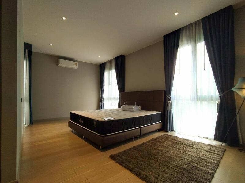 Quarter Thonglor, Bangkok, Soi Saengthong, Khlong Tan Nua, Watthana, Bangkok, 5 Bedrooms, 450 sqm, Single Detached House For Rent, by Rose, 11838155 - DDproperty.com