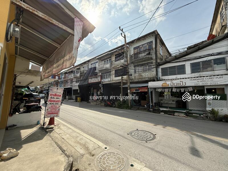 ขาย - ขายตึกแถว 3 ชั้น 21.5 ตร.ว. ริมถนน ซ.นนทบุรี46 ถ.สนามบินน้ำ 3.2 ล้านบาท, นนทบุรี