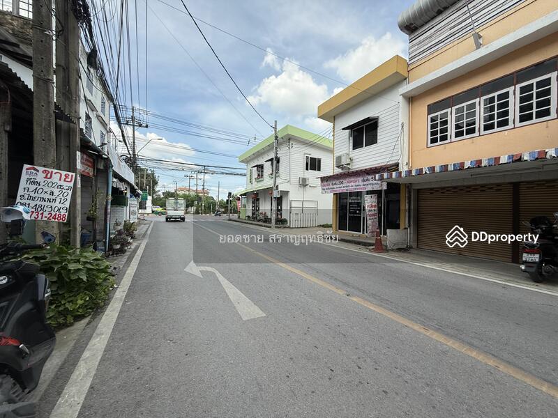 ขาย - ขายตึกแถว 3 ชั้น 21.5 ตร.ว. ริมถนน ซ.นนทบุรี46 ถ.สนามบินน้ำ 3.2 ล้านบาท, นนทบุรี
