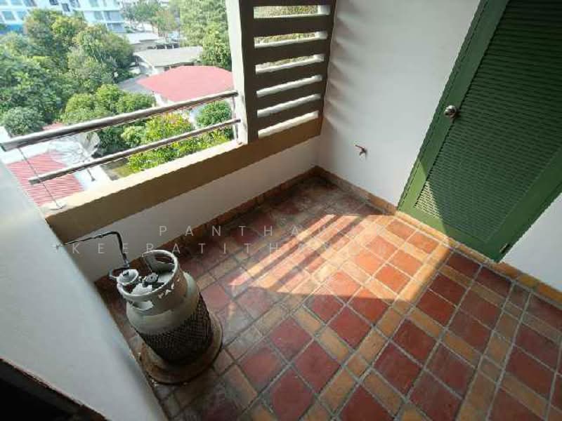 ให้เช่า - อพาร์ทเม้นท์หรู ใจกลางอารีย์ พหลโยธินซอย 9, กรุงเทพ