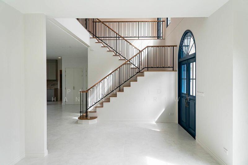 Narinsiri Krungthep Kreetha, Bangkok, Saphan Sung, Bangkok, 4 Bedrooms, 330 sqm, Single Detached House For Rent, by Patchalida Chanchaisiriwet, 11838931 - DDproperty.com