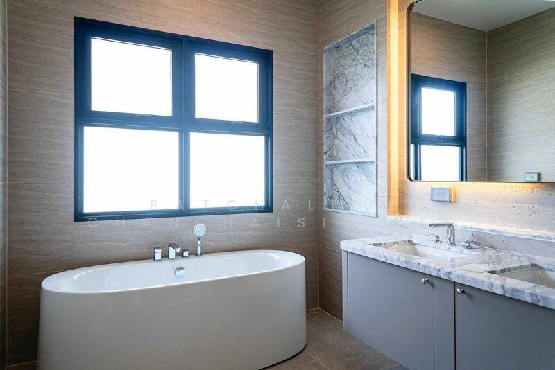 Narinsiri Krungthep Kreetha, Bangkok, Saphan Sung, Bangkok, 4 Bedrooms, 330 sqm, Single Detached House For Rent, by Patchalida Chanchaisiriwet, 11838931 - DDproperty.com