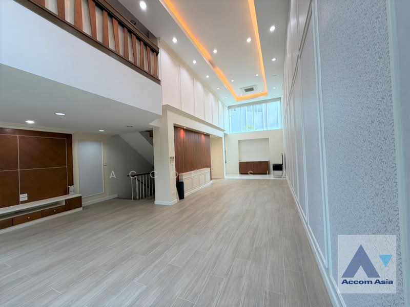 Baan Klang Krung Thonglor : บ้านกลางกรุงทองหล่อ, กรุงเทพ, 55 ซอยสุขุมวิท 55, คลองตันเหนือ, วัฒนา, กรุงเทพ, 350 ตร.ม., ทาวน์เฮ้าส์ ให้เช่า, โดย Accom Asia, 11839207 - DDproperty.com