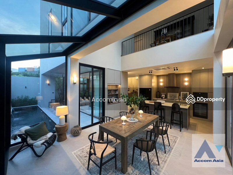 ให้เช่า - Private Swimming Pool 4 Bedrooms House for Sale and Rent in Sukhumvit,, กรุงเทพ