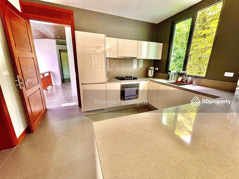 ให้เช่า - Luxurious and Homey Sea View Villa, สุราษฎร์ธานี