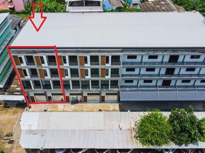 ขาย - ายตึกแถว 4 ชั้น 2 คูหา พื้นที่ 18/16.7 รวม 34.7 ตรว. ในซอย จรัญสนิทวงศ์ 49 ทำเลดี, กรุงเทพ