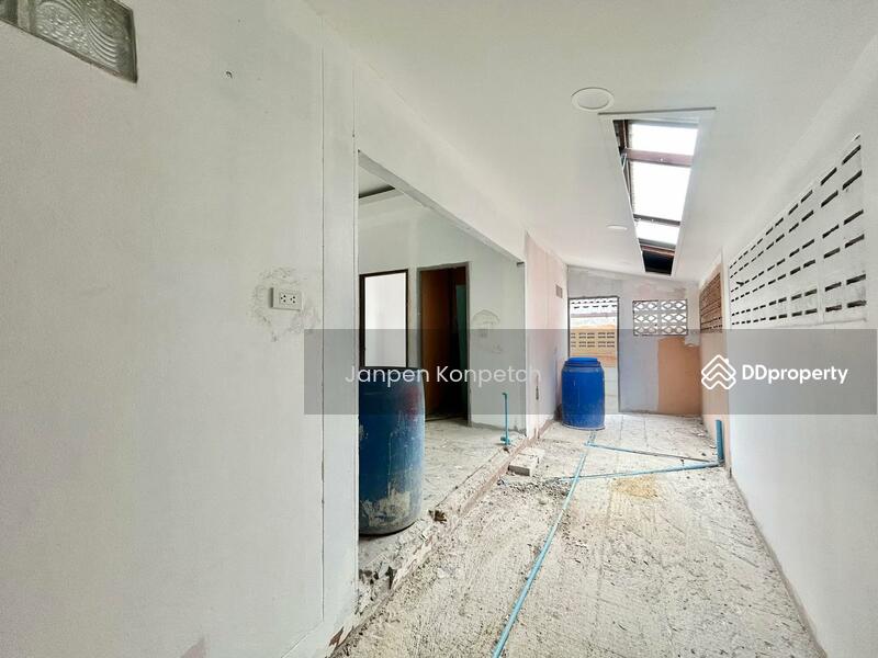 For Sale - 5W8M+34 ตำบล ศรีราชา อำเภอศรีราชา ชลบุรี, Chon Buri