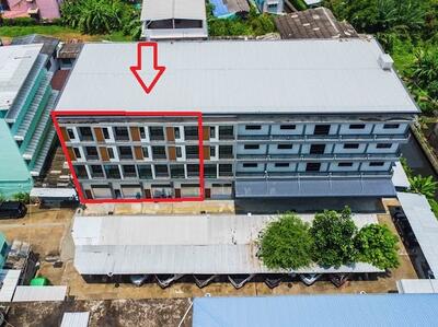 ขาย - ายตึกแถว 4 ชั้น 4 คูหา พื้นที่ 18/16.7/16.9/17.1 รวม 68.7 ตรว. ในซอย จรัญสนิทวงศ์ 49 ทำเลดี, กรุงเทพ