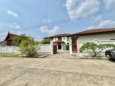 ขาย - Muang Ake Village : หมู่บ้านเมืองเอก, ปทุมธานี