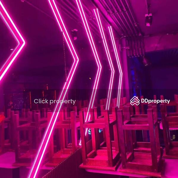 For Sale - คูหาห้อง 1 ชั้นครึ่งขนาด 80 ตรม, Bangkok