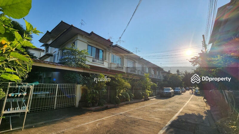 ขาย - หมู่บ้านสรานนท์ บางกะปิ : Saranon Village Bang kapi, กรุงเทพ