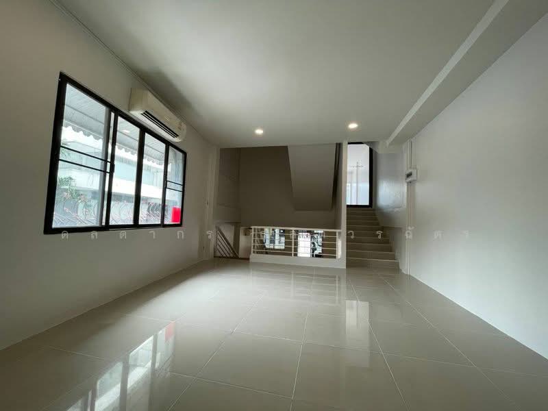 โฮมออฟฟิต ลาดพร้าว 91, Bangkok, 1 -, Wang Thonglang, Bangkok, 3 Bedrooms, 380 sqm, Townhouse For Sale, by ดลดากร ลลิตวรฉัตร, 11840979 - DDproperty.com