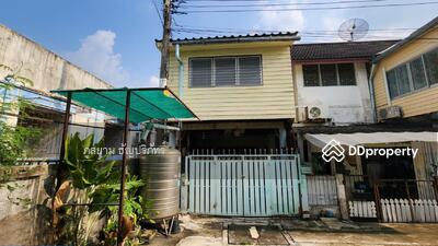 ขาย - ทาวน์เฮ้าส์ 2 ชั้น หมู่บ้านช่อแก้ว 2 ถนนพหลโยธิน 64 ตำบลคูคต อำเภอลำลูกกา ปทุมธานี, ปทุมธานี