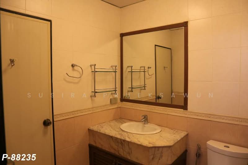 Country Complex Bangna, Bangkok, Sanpawut Road, Bang Na, Bang Na, Bangkok, 2 Bedrooms, 109 sqm, Condo For Sale, by Susira Prueksawun, 11841902 - DDproperty.com