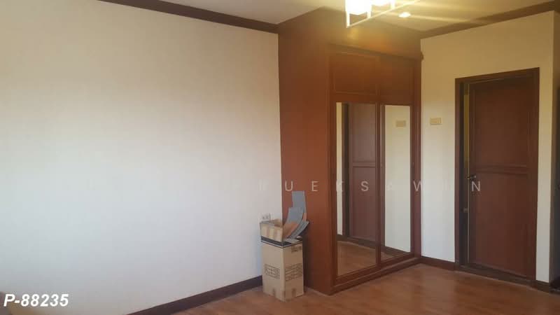 Country Complex Bangna, Bangkok, Sanpawut Road, Bang Na, Bang Na, Bangkok, 2 Bedrooms, 109 sqm, Condo For Sale, by Susira Prueksawun, 11841902 - DDproperty.com
