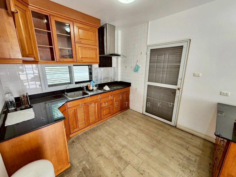 ขาย - ขายบ้านเดี่ยว ซอยเสนานิคม1แยก12 แปลงมุม 3ห้องนอน 4ห้องน้ำ 87 ตร.วา, กรุงเทพ