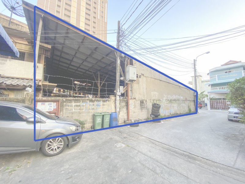 For Sale - ที่ดินพัฒนาการติดถนนใหญ่, Bangkok