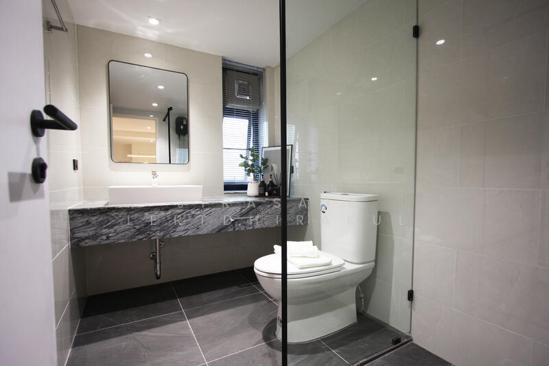 Eastwood Park, Bangkok, On Nut 36 Alley, Suan Luang, Suan Luang, Bangkok, 2 Bedrooms, 65 sqm, Condo For Sale, by Jirasate Lertdhirakul, 11842839 - DDproperty.com