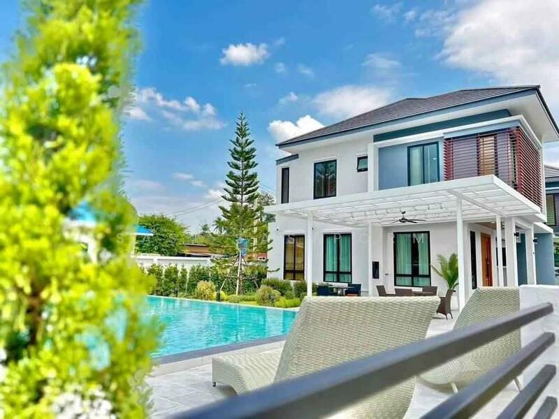 For Sale - 2 Storey Luxury Pool Villa in Huai Yai, Chon Buri (Pattaya)