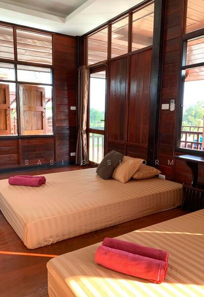 For Sale - Two-Bedroom Two-Bathroom Wooden House for Rent/Sale, Chon Buri (Pattaya)